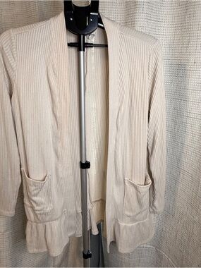 LC Lauren Conrad Cream Ribbed Open-Front Cardigan with Ruffle Hem